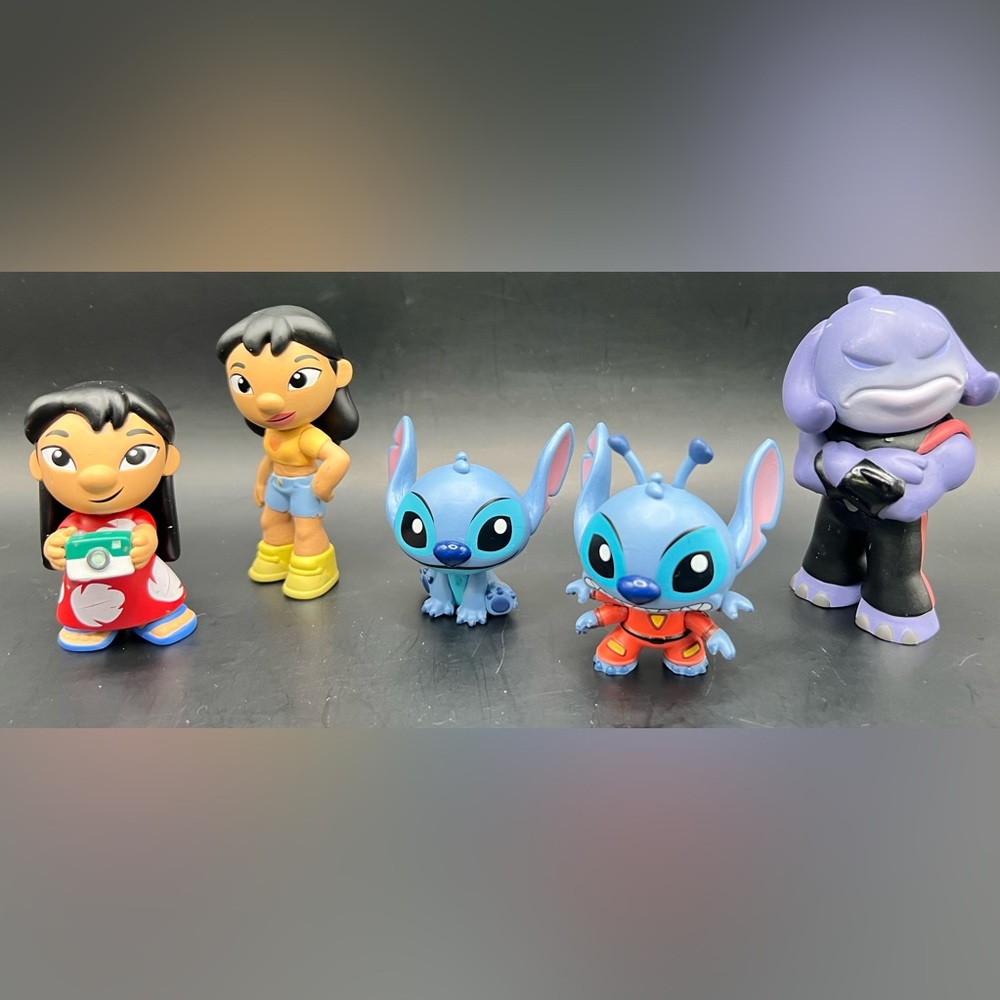 Disney- Lilo and Stitch Set of 6, Various characters in various conditions